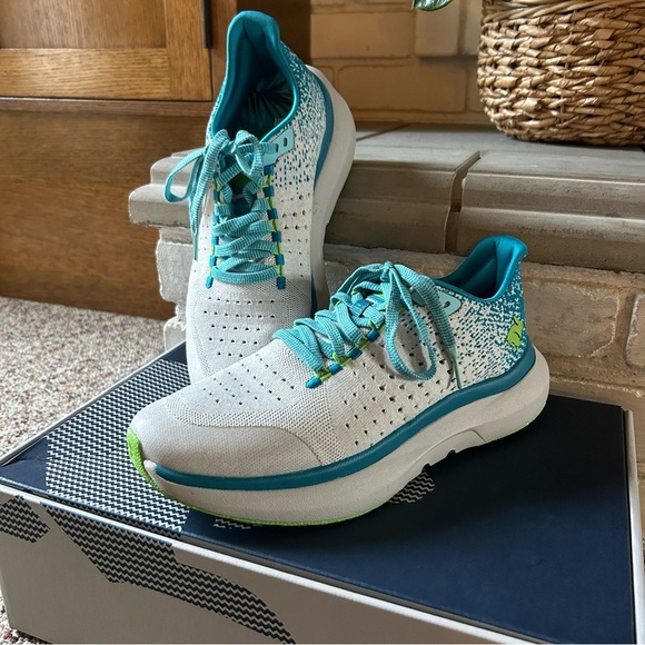 Rabbit Running Rabbit Dream Chaser 2.0 Running Shoes Men’s Size 10 main image 11